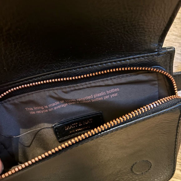 Matt & Nat Black Belt Bag - Picture 2 of 6